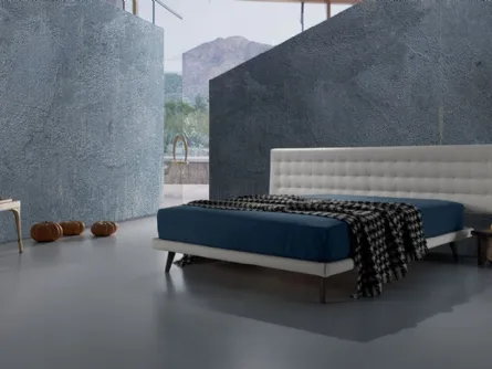 Letto matrimoniale con testiera importante in pelle trapuntata Twist Lersa 290 di Excò