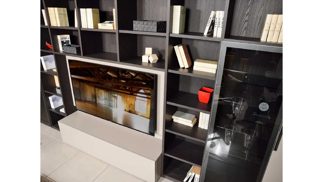 Libreria a muro in legno Ciack di Fratelli Elli