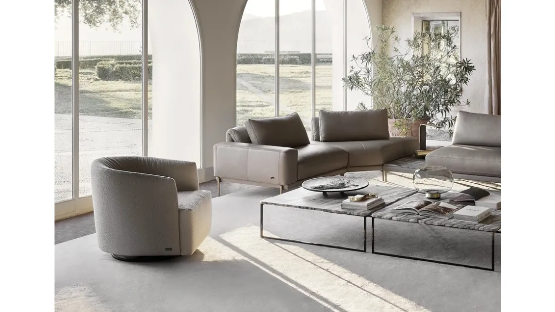 Poltroncina girevole Lady Swivel di Nicoline