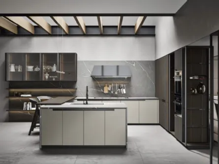 Cucina Moderna angolare in legno di Rovere termocotto e laccato opaco Eclettica 04 di Scandola
